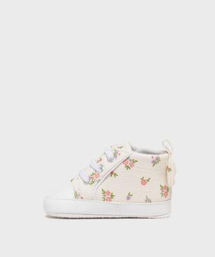Chaussons de naissance tennis en toile fleurie bébé fille vue3 - LITTLE LOVE - GEMO
