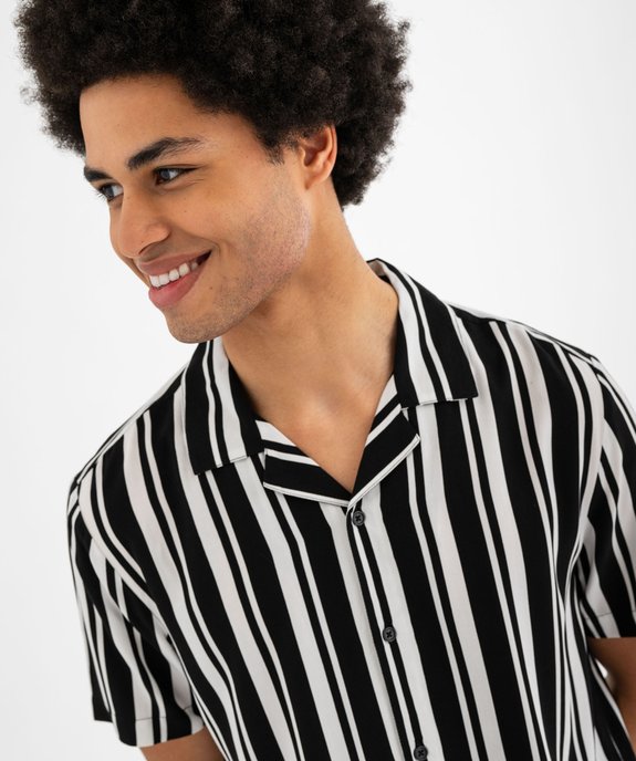 Chemise manches courtes et col cubain en viscose rayée homme vue2 - GEMO 4G HOMME - GEMO