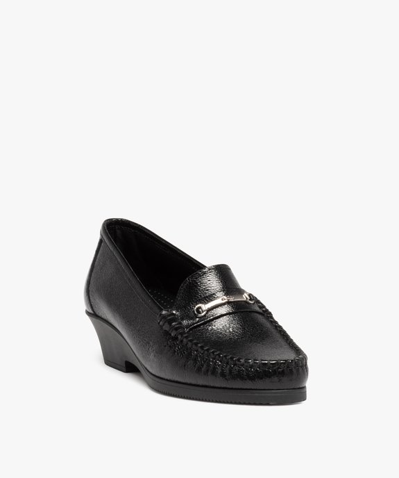 Mocassin confort avec dessus en cuir et bijou métallique femme vue2 - GEMO (CONFORT) - GEMO