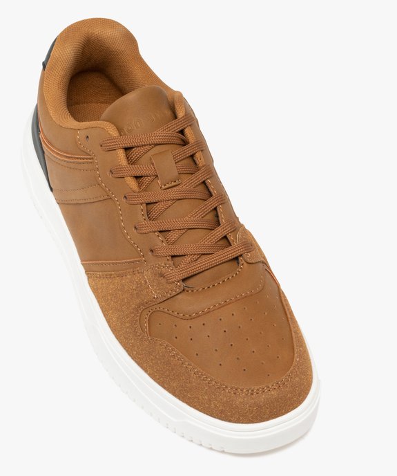 Baskets homme à semelle épaisse avec détail suédé vue6 - URBAN STEPS - GEMO