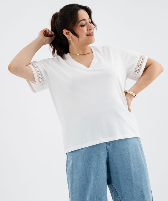 Tee-shirt manches courtes avec détails brodés femme grande taille vue2 - GEMO 4G GT - GEMO