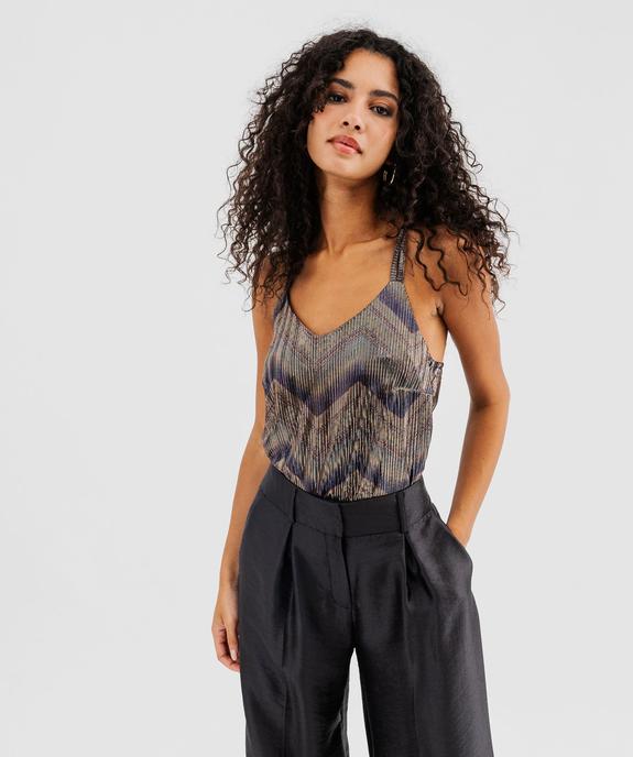 Débardeur à fines bretelles en maille plissée métallisée femme - GEMO(FEMME PAP) Débardeur à fines bretelles en maille plissée métallisée femme vue1 - GEMO(FEMME PAP) - GEMO