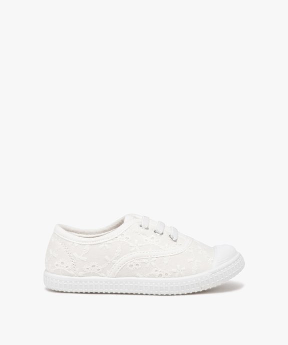Baskets fille en toile unie avec broderie anglaise vue1 - GEMO (ENFANT) - GEMO