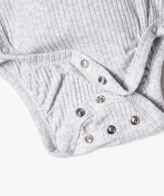 Ensemble naissance évolutif 3 pièces : body, legging et bavoir - GEMO(BB COUCHE) Ensemble naissance évolutif 3 pièces : body, legging et bavoir vue4 - GEMO(BB COUCHE) - GEMO