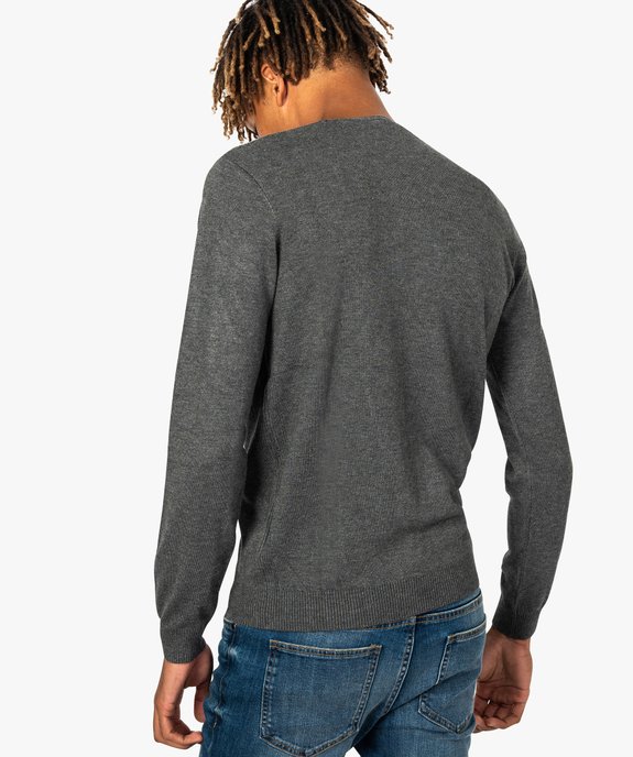 Pull homme col V maille fine avec côtes sur les épaules et les flancs vue3 - GEMO (HOMME) - GEMO