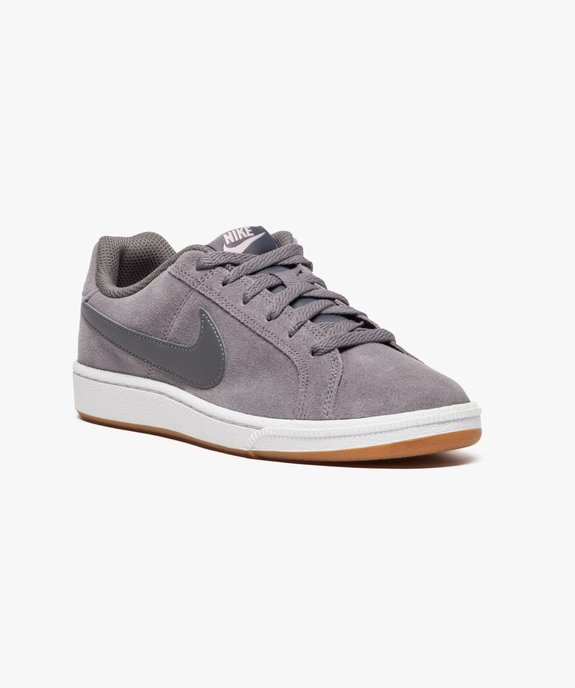 Baskets basses Nike Court Royale Suede vue2 - NIKE - GEMO