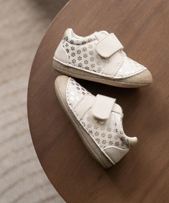 Chaussures de parc à motifs fleuris scintillants bébé fille - Alma vue1 - ALMA - GEMO
