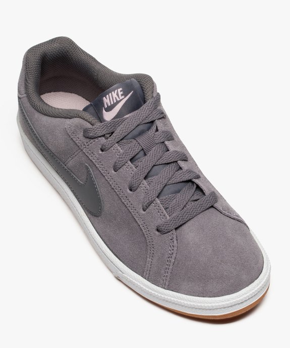 Baskets basses Nike Court Royale Suede vue5 - NIKE - GEMO