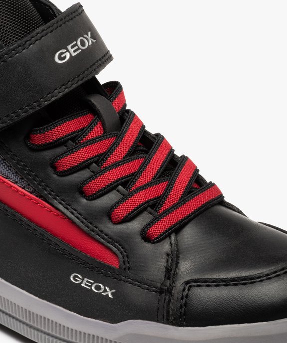 Baskets garçon mid-cut bicolores à lacets et scratch - Geox vue6 - GEOX - GEMO