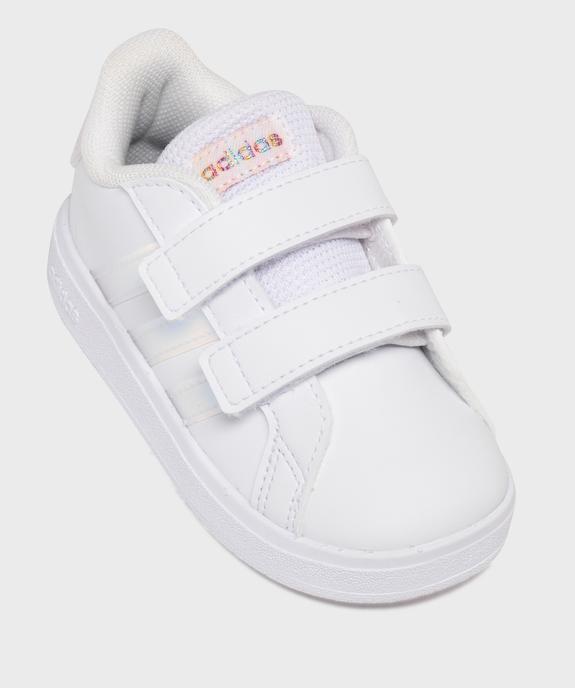 Baskets Grand Court 2.0 fermeture scratch bébé fille - Adidas vue5 - ADIDAS - GEMO