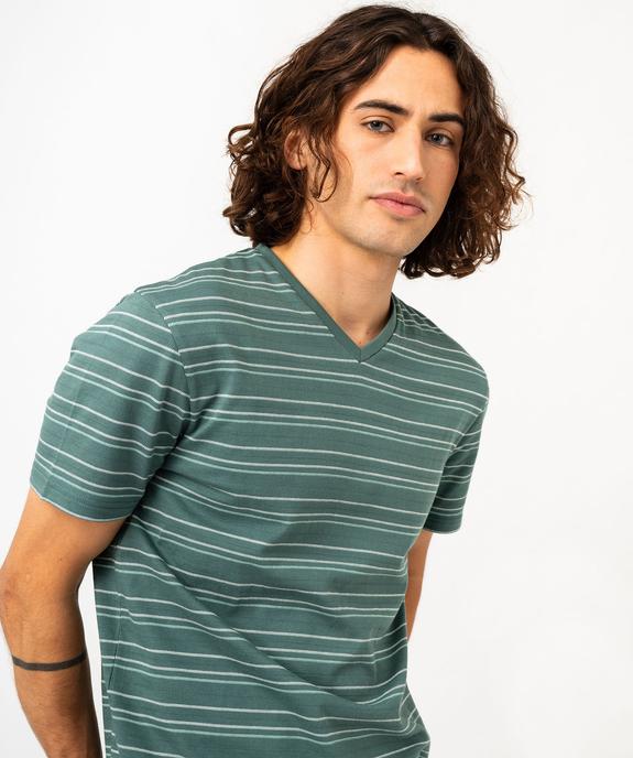 Tee-shirt à manches courtes et col V à rayures homme vue5 - GEMO 4G HOMME - GEMO