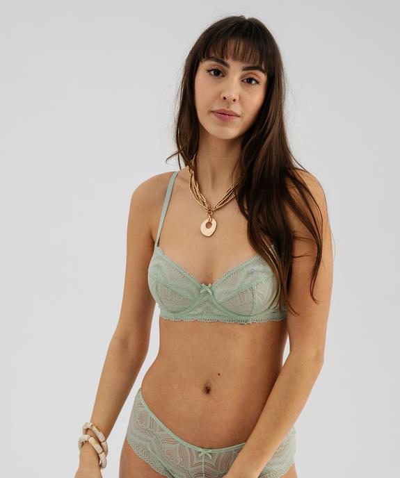 Soutien-gorge corbeille en dentelle à bonnets souples vue2 - GEMO(HOMWR FEM) - GEMO