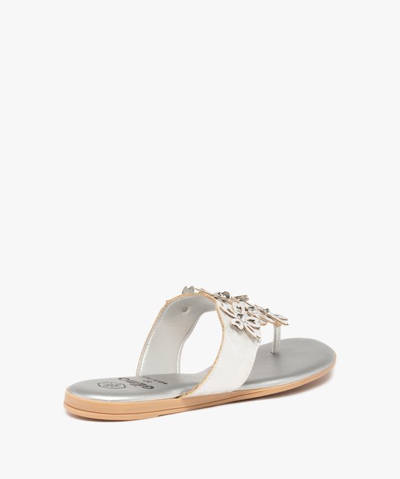 Tongs femme à large bride ornée de fleurs en relief vue4 - GEMO (CASUAL) - GEMO