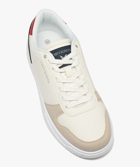 Baskets homme casual à lacets avec détails colorés - Chevignon vue6 - CHEVIGNON - GEMO