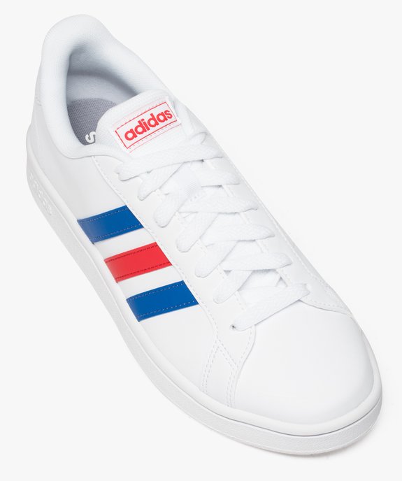 Baskets homme à lacets bandes bicolores - Adidas Grand Court Base vue5 - ADIDAS - GEMO