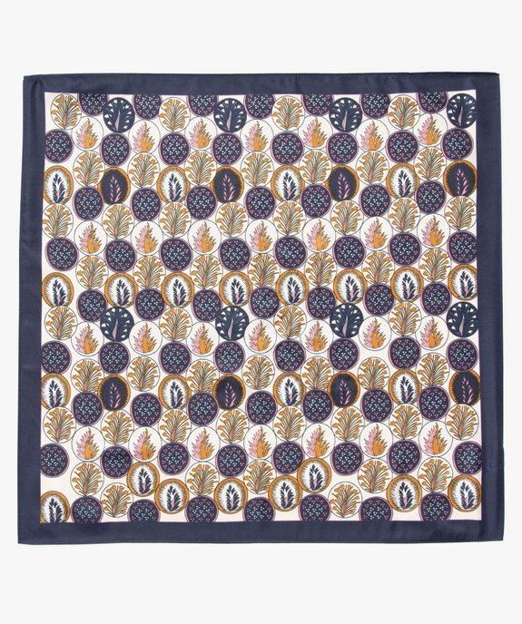 Foulard femme carré petit format en satin imprimé vue3 - GEMO 4G FEMME - GEMO