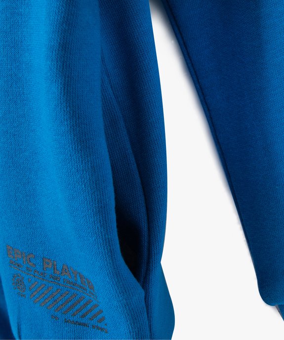 Sweat garçon zippé à capuche, bandes colorées et motif en relief vue3 - GEMO (ENFANT) - GEMO