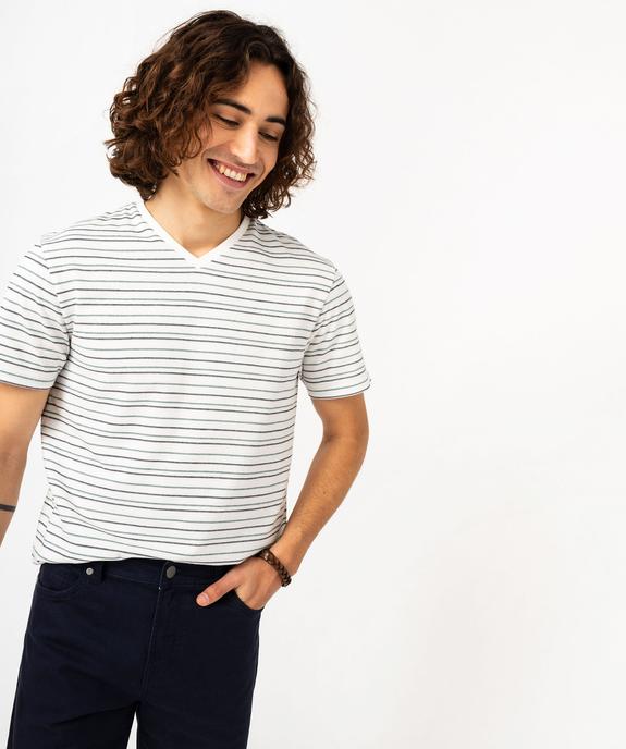 Tee-shirt à manches courtes et col V à rayures homme vue1 - GEMO 4G HOMME - GEMO