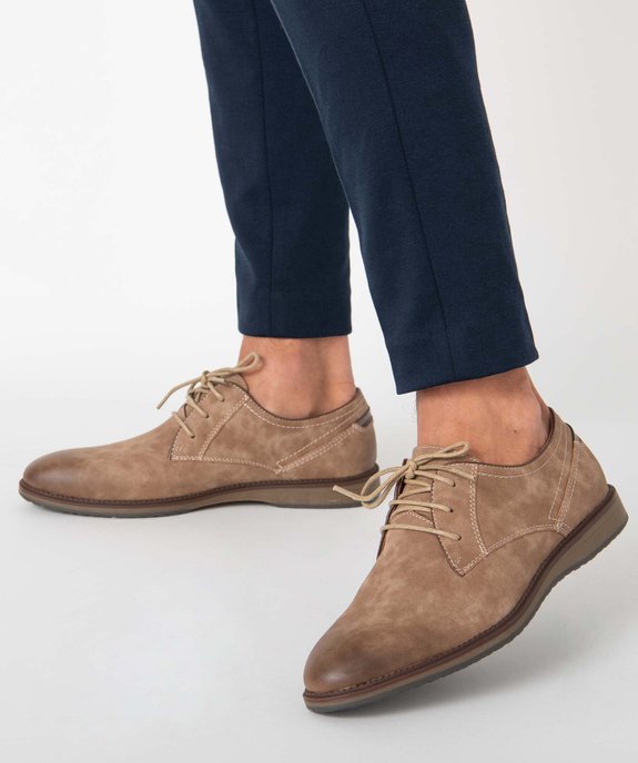 Derbies homme unis en suédine avec effet vieilli vue1 - GEMO(URBAIN) - GEMO