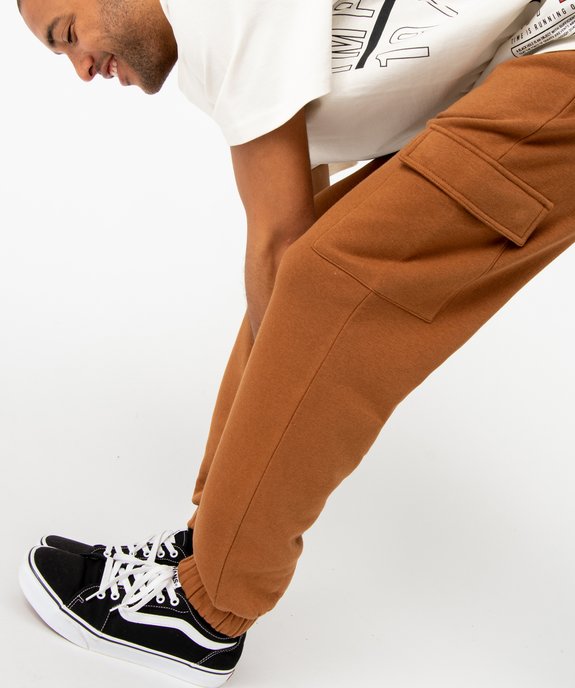 Pantalon de jogging homme avec larges poches à rabat vue2 - GEMO (HOMME) - GEMO