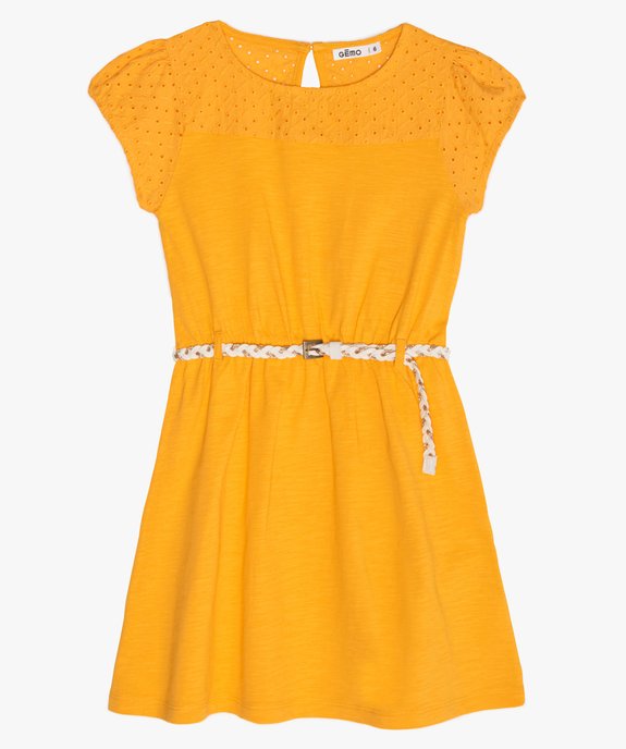 Robe fille avec haut en broderie anglaise et ceinture tressée vue1 - GEMO (ENFANT) - GEMO