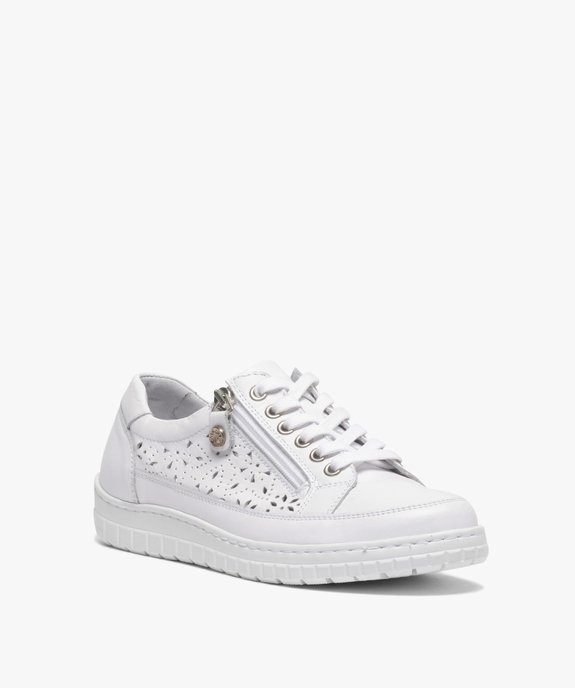 Baskets femme dessus cuir uni avec perforations vue2 - GEMO (SPORTSWR) - GEMO