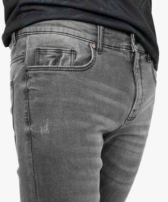 Jean homme skinny délavé avec plis sur les hanches vue2 - GEMO (HOMME) - GEMO
