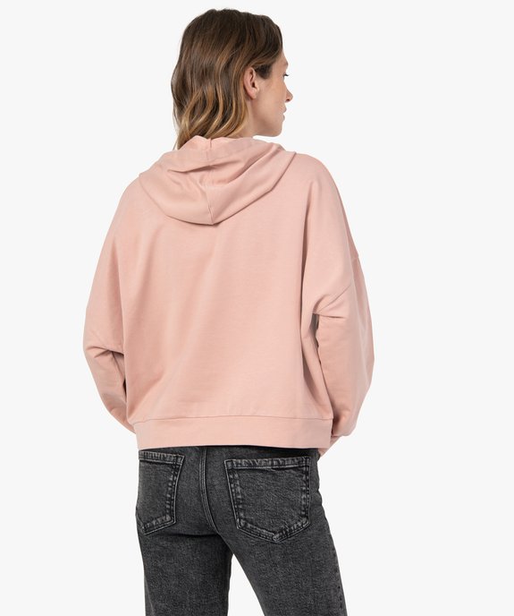 Sweat femme a capuche coupe large et courte