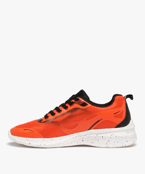 Baskets homme running fluo avec semelle mouchetée vue4 - GEMO (SPORTSWR) - GEMO