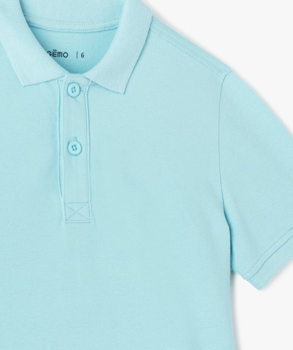 Polo à manches courtes uni en maille piquée garçon vue2 - GEMO (ENFANT) - GEMO