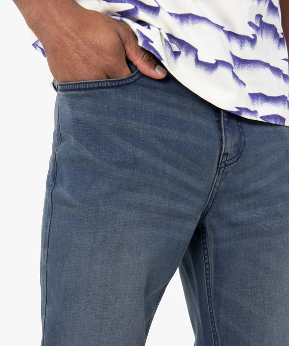 Jean homme coupe Straight légèrement délavé vue2 - GEMO 4G HOMME - GEMO
