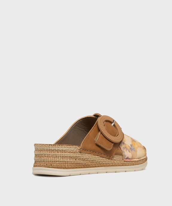 Mules à talon compensé et larges brides fantaisie femme vue4 - EMILIA ROSA - GEMO