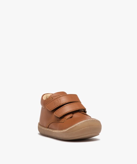 Baskets bébé garçon dessus en cuir uni à double scratch - NA! vue3 - NA! - GEMO