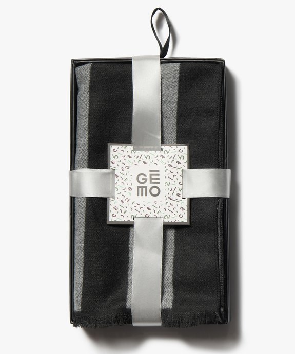 Echarpe homme dans coffret cadeau vue2 - GEMO (ACCESS) - GEMO