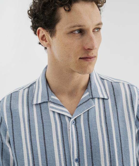 Chemise manches courtes col cubain en textile de coton tissé rayé homme vue2 - GEMO 4G HOMME - GEMO