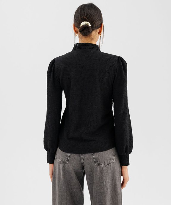 Chemise manches longues en maille stretch froissée à col dentelle femme vue3 - GEMO(FEMME PAP) - GEMO