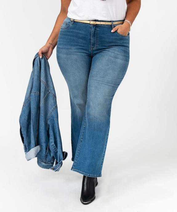 Jean bootcut délavé avec ceinture dorée femme grande taille vue1 - GEMO 4G GT - GEMO