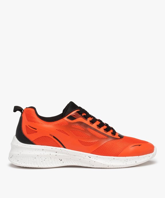 Baskets homme running fluo avec semelle mouchetée vue2 - GEMO (SPORTSWR) - GEMO