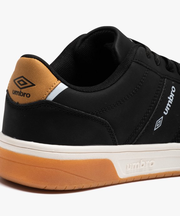 Baskets homme unies à semelle contrastante - Umbro Nabia vue6 - UMBRO - GEMO