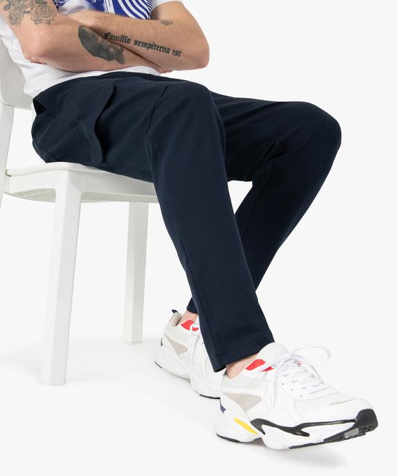 Pantalon de jogging homme avec larges poches à rabat vue1 - GEMO (HOMME) - GEMO