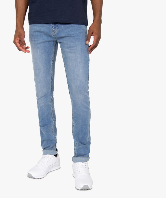 Jean homme skinny délavé avec plis sur les hanches vue1 - GEMO (HOMME) - GEMO