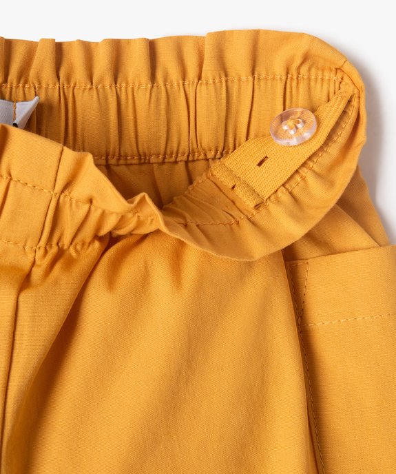 Short en toile à taille élastiquée et poches plaquées bébé fille vue2 - GEMO(BEBE DEBT) - GEMO