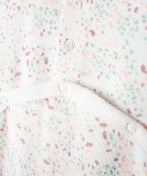 Pyjama bébé en velours imprimé avec ouverture pont-dos vue3 - GEMO(BB COUCHE) - GEMO