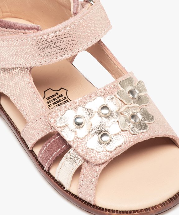 Sandales bébé fille à brides scratch et fleurs en cuir – NA! vue6 - NA! - GEMO