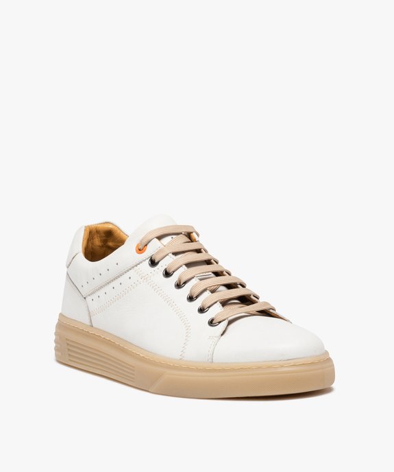 Baskets homme dessus cuir uni et lacets contrastés – Tanéo vue2 - TANEO - GEMO