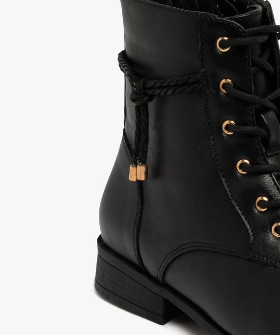 Boots femme à talon plat avec cordelette tressée et nouée embouts dorés vue7 - GEMO (CASUAL) - GEMO