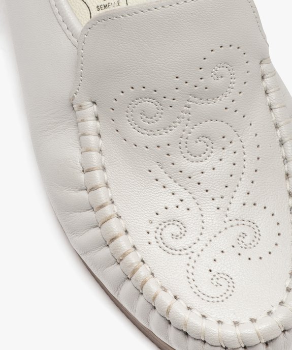 Mocassins femme confort en cuir uni compensés avec dessus fantaisie  vue6 - GEMO 4G FEMME - GEMO