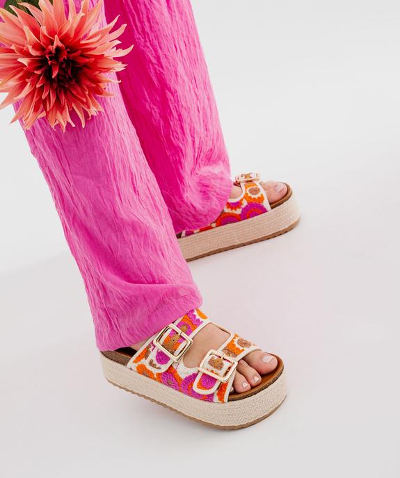 Mules à double bride brodées sur semelle plateforme femme - 5 Miles vue7 - 5 MILES - GEMO