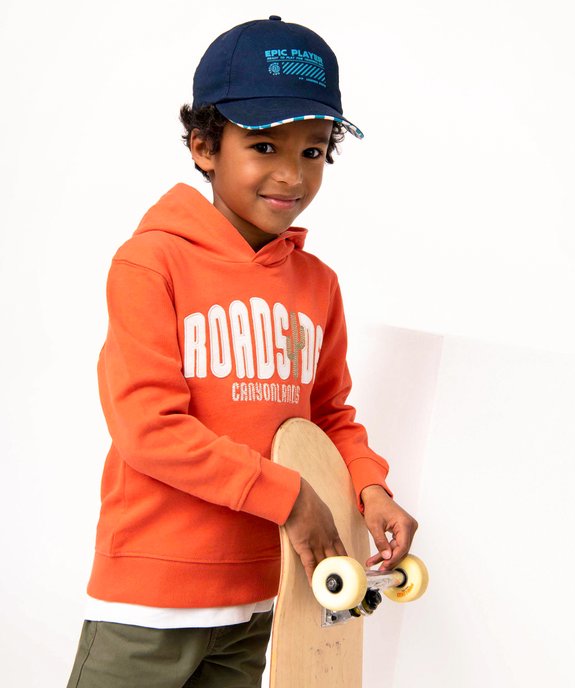 Sweat garçon à capuche avec inscription brodée  vue1 - GEMO (ENFANT) - GEMO