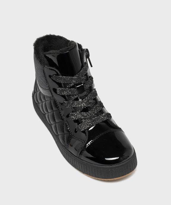 Boots fourrées vernies avec lacets pailletées et matelassage fille vue5 - LOVELY WINGS GEMO FOR GOOD - GEMO